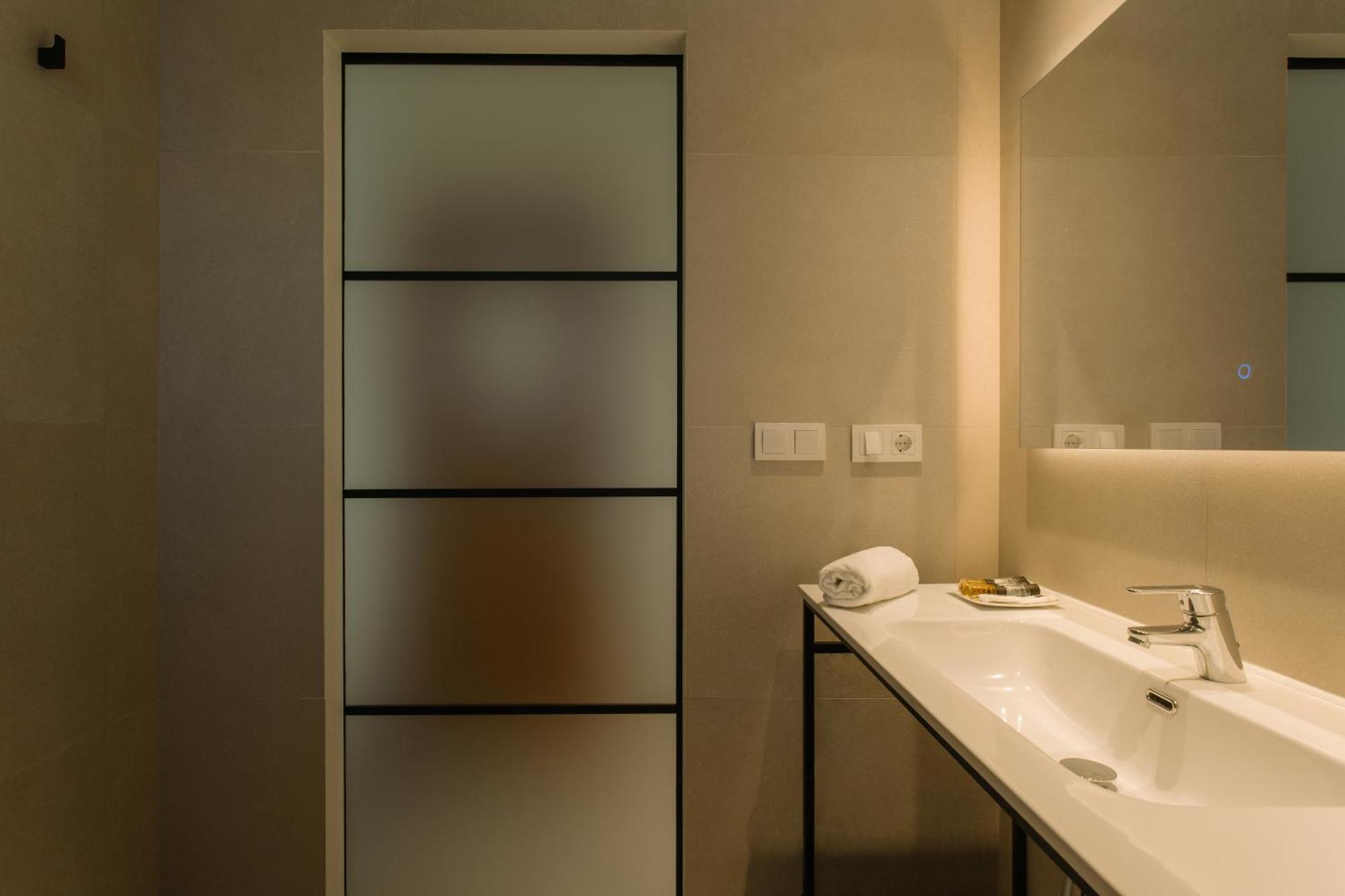 Hotel Nadal Бенидорм Екстериор снимка